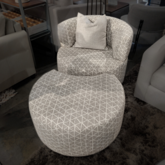 https://www.domahomefurnishings.com/wp-content/uploads/2023/10/Riley-Swivel-Chair-w.ottoman-550x550.png